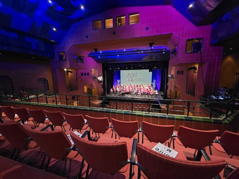 Burgerhaus Bergischer Lowe Gmbh