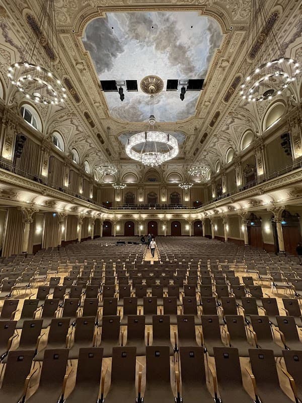 Historische Stadthalle Wuppertal Gmbh