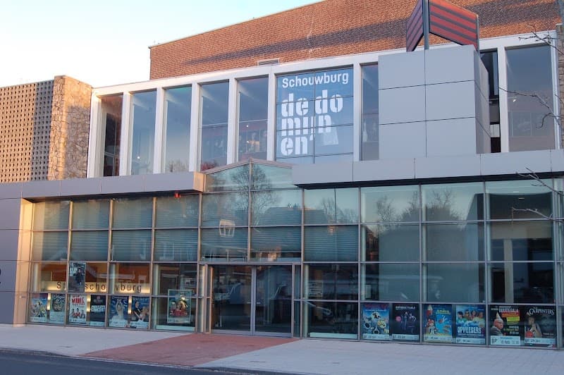 Municipal Theater De Domijnen