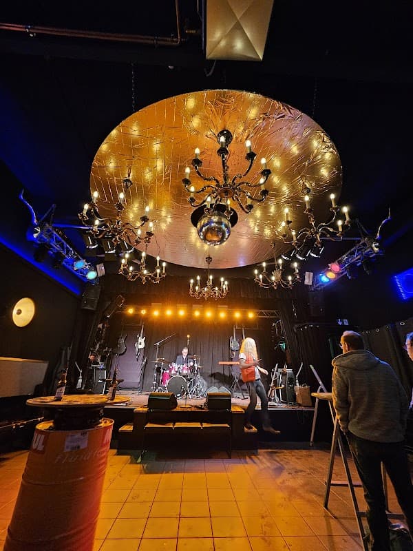 Rockin' Rooster Club